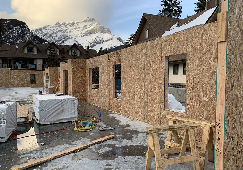 Structural Insulated Panels (SIPs) on a house