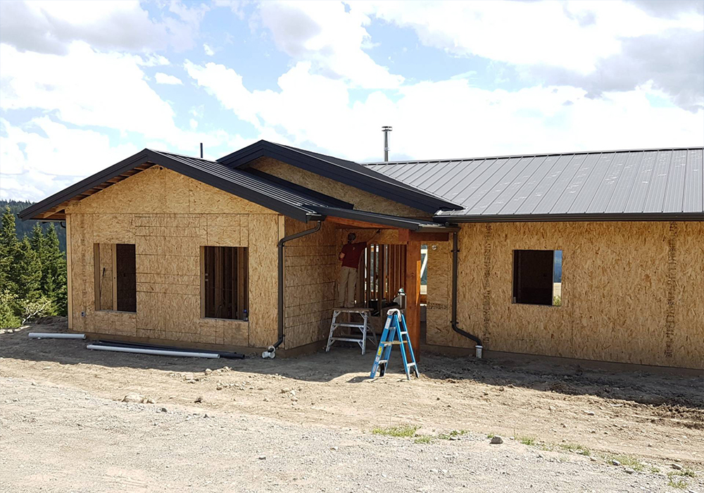 Exterior photo of house under construction